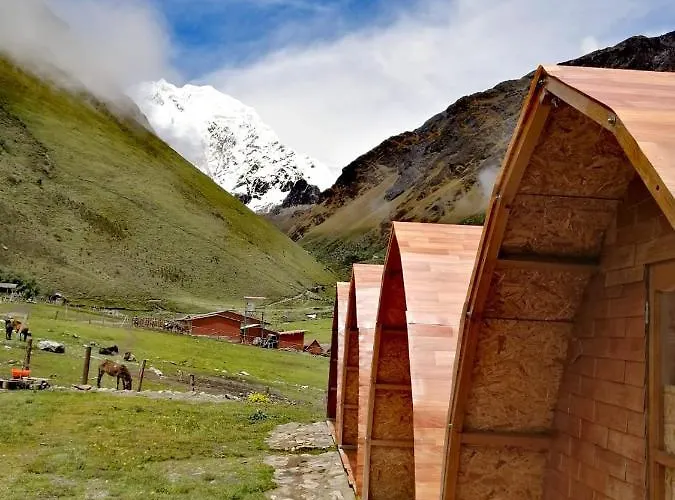 Hotel a capsule Soraypampa - Private & Dorms For Self-guided Humantay & Salkantay Trek -comidas-hot Shower-wifi-pack Horses *